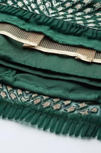 GREEN THREAD SEQUINS EMBROIDERED NET FESTIVE WEDDING & DESIGNER PARTY SEMI STITCHED LEHENGA CHOLI
