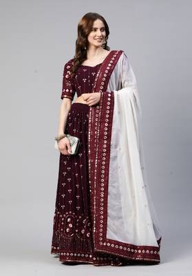 PURPLE THREAD & SEQUINS EMBROIDERED GEORGETTE FESTIVAL WEDDING DESIGNER PARTY SEMI STITCHED LEHENGA CHOLI 1