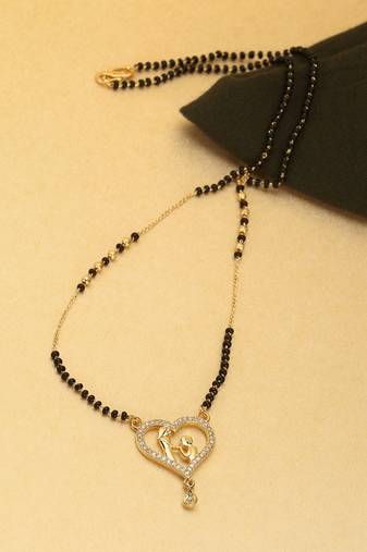 24ct women gold-plated couple designing heart shaped pendent with black bead chain