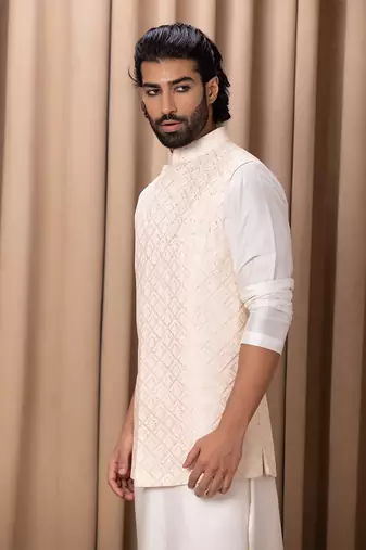 Soft peach ranjha bandi