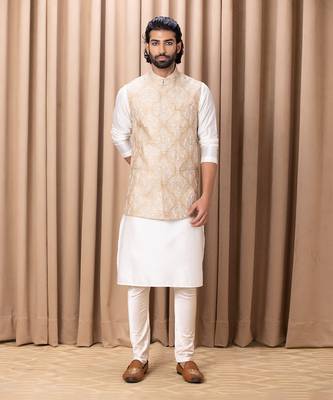 Beige aaryan bandi set 1