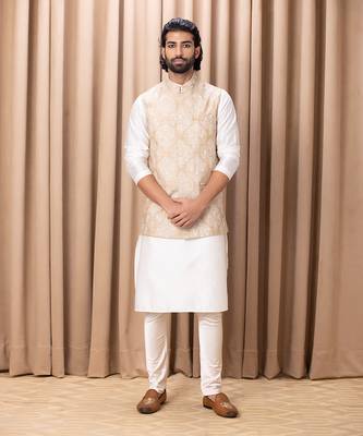 Beige aaryan bandi set 2