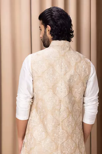 Beige aaryan bandi set