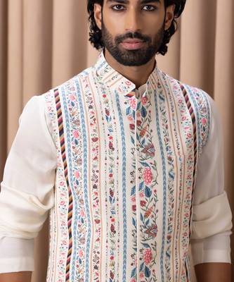 Off white lakeer bandi set 4