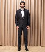 Black avad tuxedo set