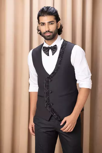 Black nasir tuxedo set