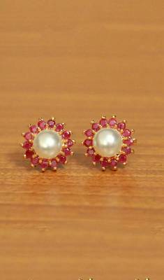 Red Ruby       Studs 1