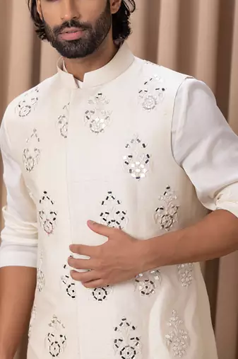 Cream haseeb bandi set