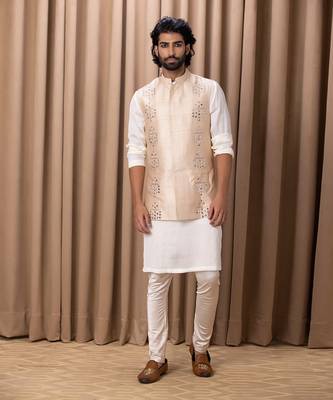 Beige hasan bandi set 1