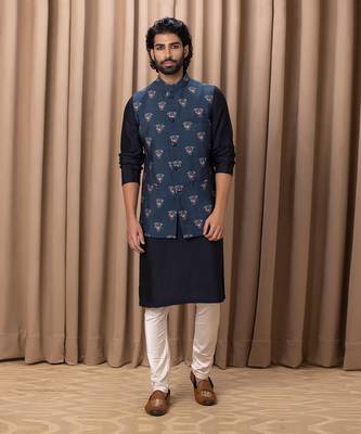 Navy blue noor bandi 1