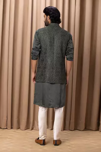 Olive green ameera bandi set