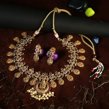 Gold-plated godess-temple with stone & pearl antique jewellery set 3