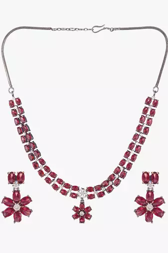 Gold-plated silver-toned  pink stone-studded handcrafted jewellery set