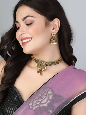 Gold-plated green stone-studded chocker and earrings set 5