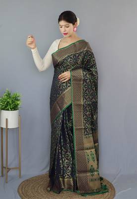 GREEN TRENDY UNIQUE  PATOLA SAREE 2