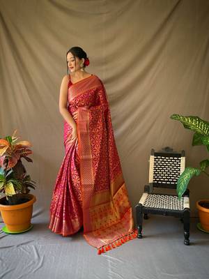 RANI PINK TRENDY UNIQUE  PATOLA SAREE 1