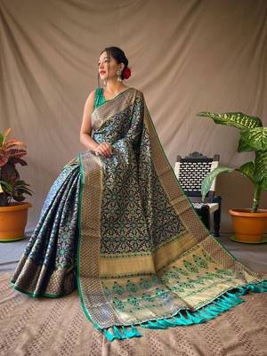 BLUE TRENDY UNIQUE  PATOLA SAREE 3