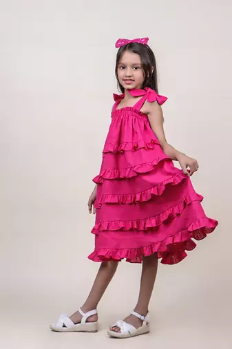 girl's ruffled pink cotton dress