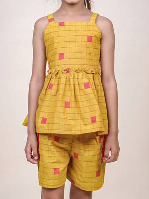 girl's mustard checks cotton top & shorts 5