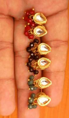 Multicolor studs 3