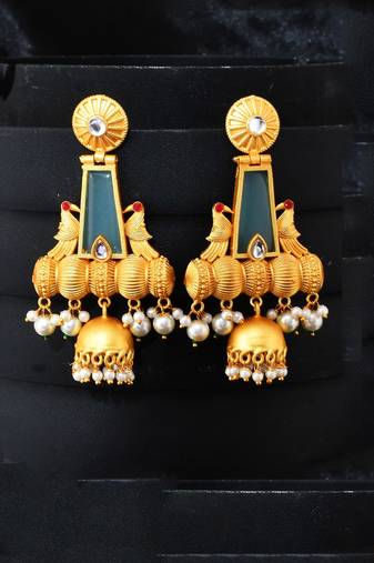 Gold earrings