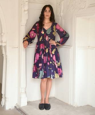 Dark blue oxford flower dress 4