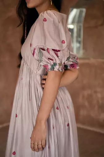 Grey cloudy dress