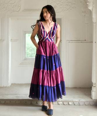 Blue & wine red bloomy dress 1
