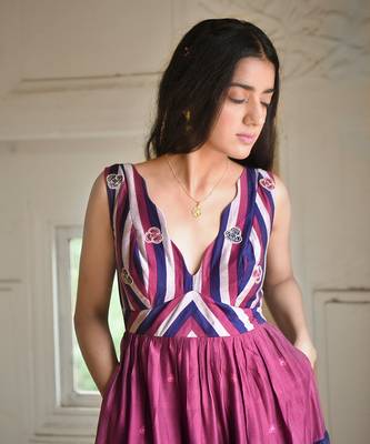Blue & wine red bloomy dress 3