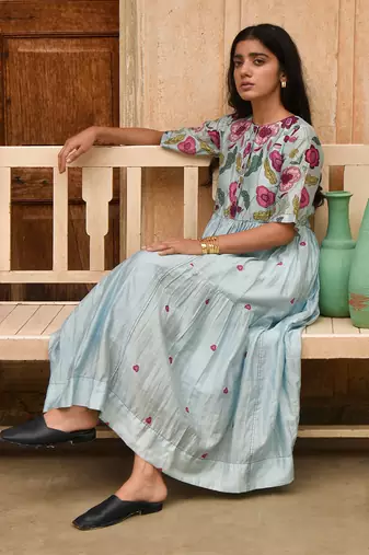 Blue daisy dress