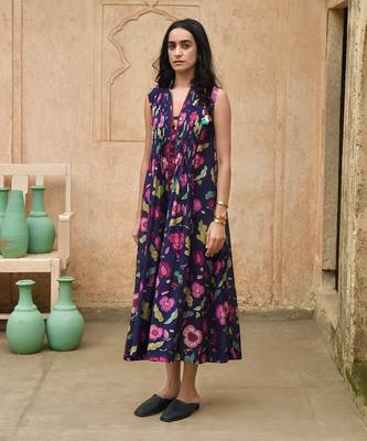 Dark blue carnation shirt dress 5