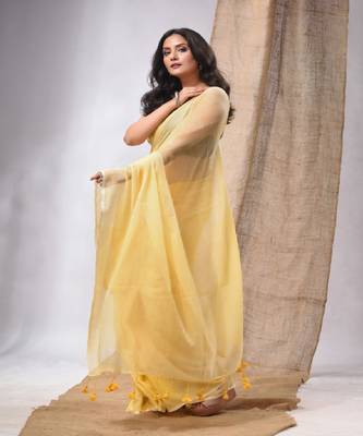 Yellow Cotton Handwoven Soft Saree With Pompom 3