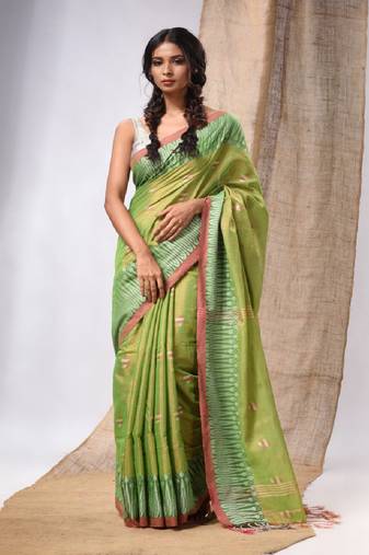 Light Green Coloured Handwoven Tissue Saree With Woven Design