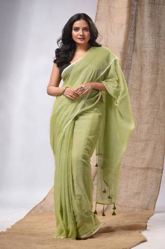 Green Cotton Handwoven Soft Saree With Pompom