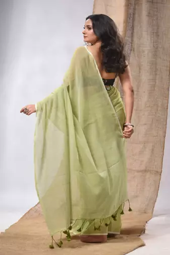 Green Cotton Handwoven Soft Saree With Pompom