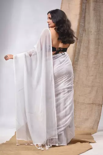 White Cotton Handwoven Soft Saree With Pompom