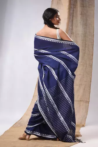 Blue Cotton Handwoven Saree With Stripes Pallu