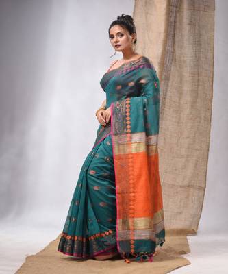 Teal Cotton Silk Handwoven Saree With Foral Borders 3