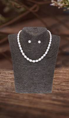 Sri Jagdamba Pearls 1 Line Oval Pearl Necklace 3