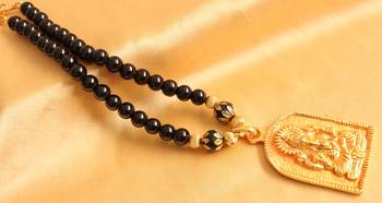 Gorgeous Antique Designer Ganesha Pendant Black Necklace 1