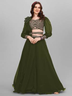 Mehndi party Wear Embroidery Lehenga Choli 5