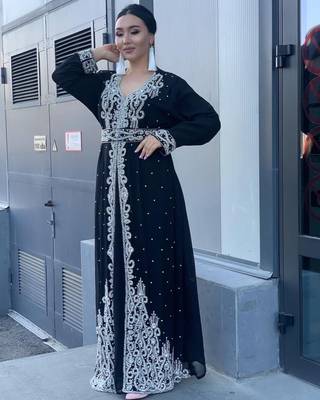 Black Georgette Zari Work Kaftan 3
