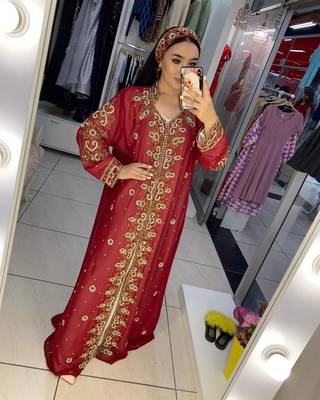 Red Zari Stone Work Georgette Islamic Style Beads Embedded Partywear Kaftan Long Gown Evening wear Dubai kaftan 1