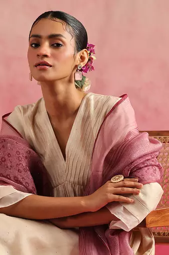 Off white mogra kurta set