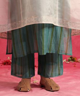 White neelkamal kurta set 5