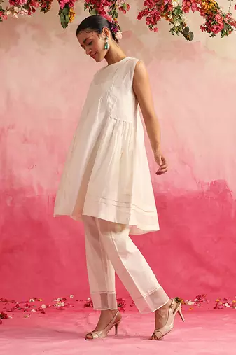 White motiya short kurta set