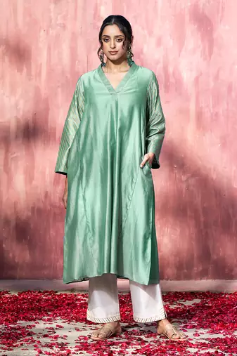 Blue handloom chanderi silk gota patti kurta set