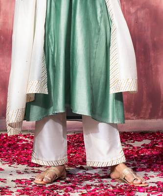 Blue handloom chanderi silk gota patti kurta set 5