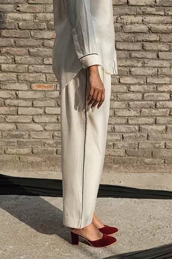 Ivory daphne classic pants