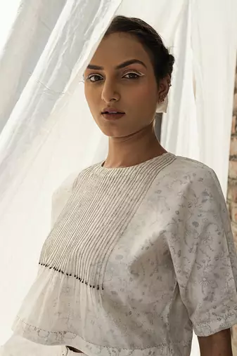 Ivory olearia pin tuck blouse